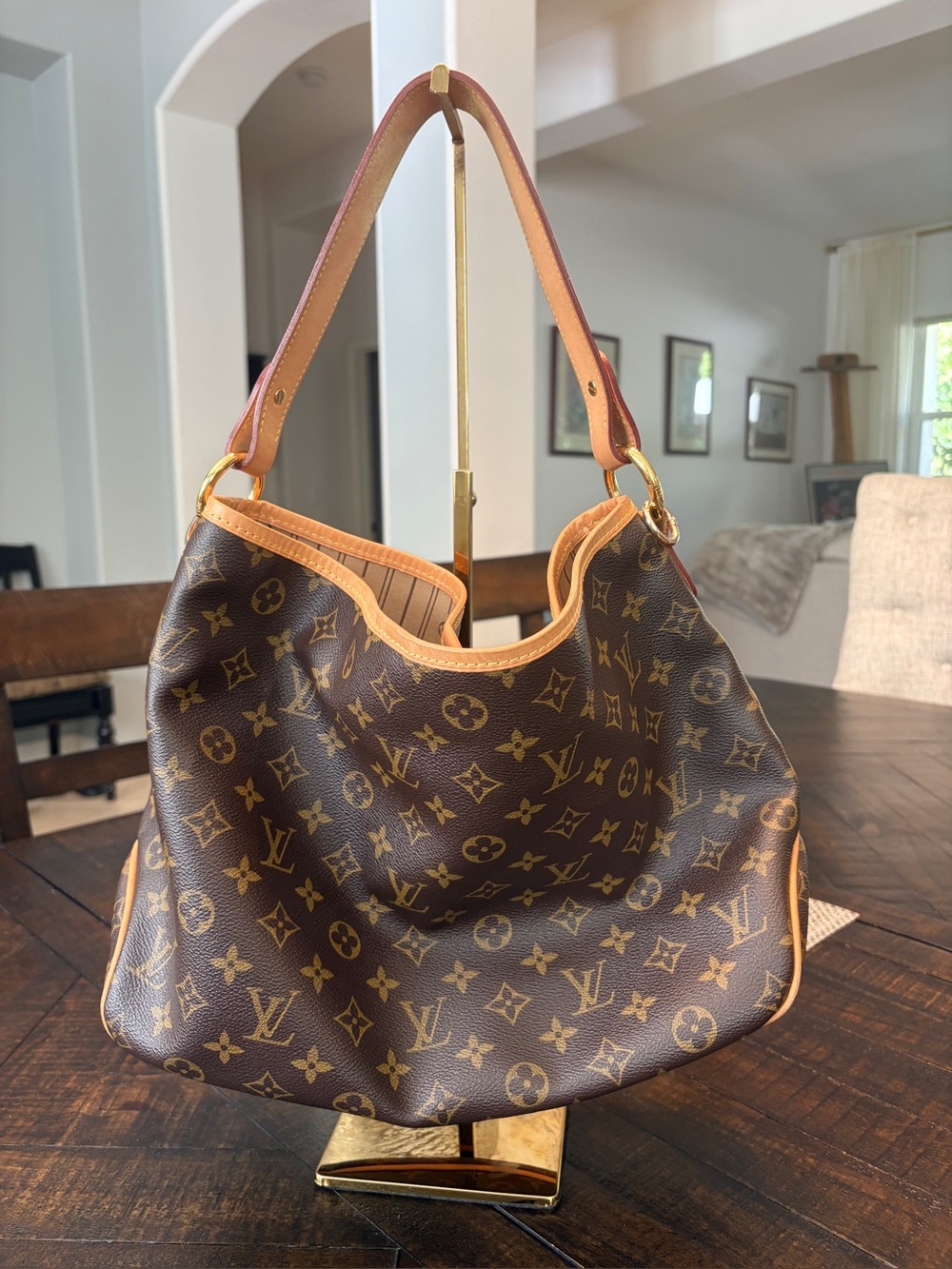 Louis Vuitton Delightful in Monogram Canvas - Picture 3 of 17